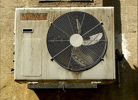 Ekologická chladiva: Co znamená konec starých typů pro majitele starších jednotek?